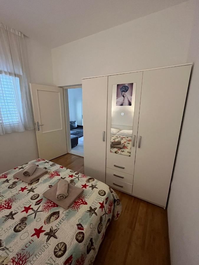 3m With Free Parking Apartment